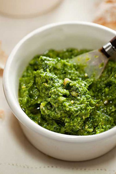 Rocket Pesto with Goat's Cheese and Toasted Pine Nuts