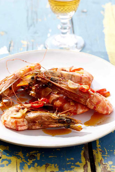 Jean Roi Cap Provincial Rosé - garlic-and-chilli-prawns/