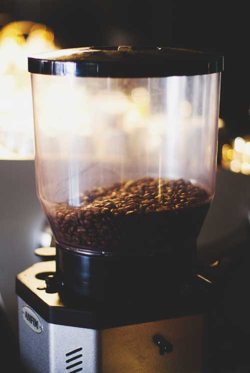 Check the grinding of the coffee beans. The essential guide to spotting a bad coffee by David Donde of Truth Coffee in Cape Town