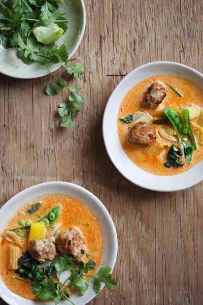 Best Asian Recipes red-coconut-curry-thai-chicken-meatballs