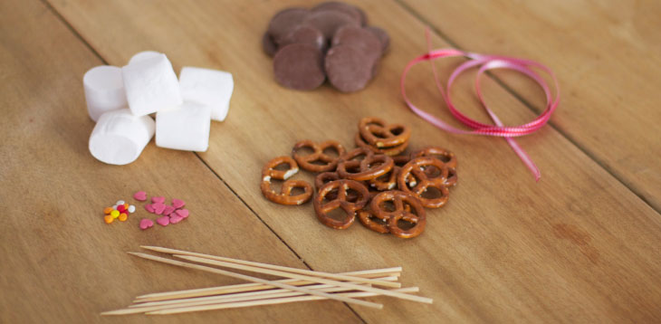 reindeersticks_730x300_image_1