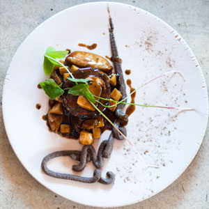 BBQ-Beef-Neck,-Mushroom-&-Potato-Ragout,-Caper-&-Raisin-Purée,-Forest-Sorrel_300x300