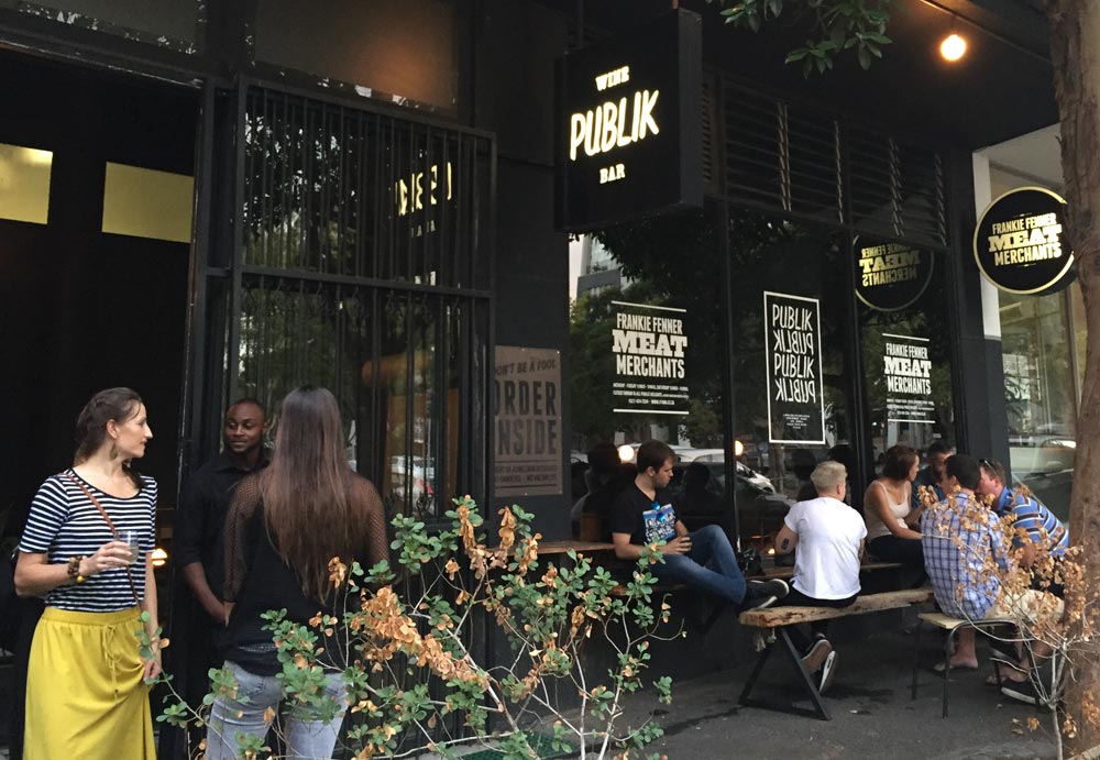 Publik_wine_bar