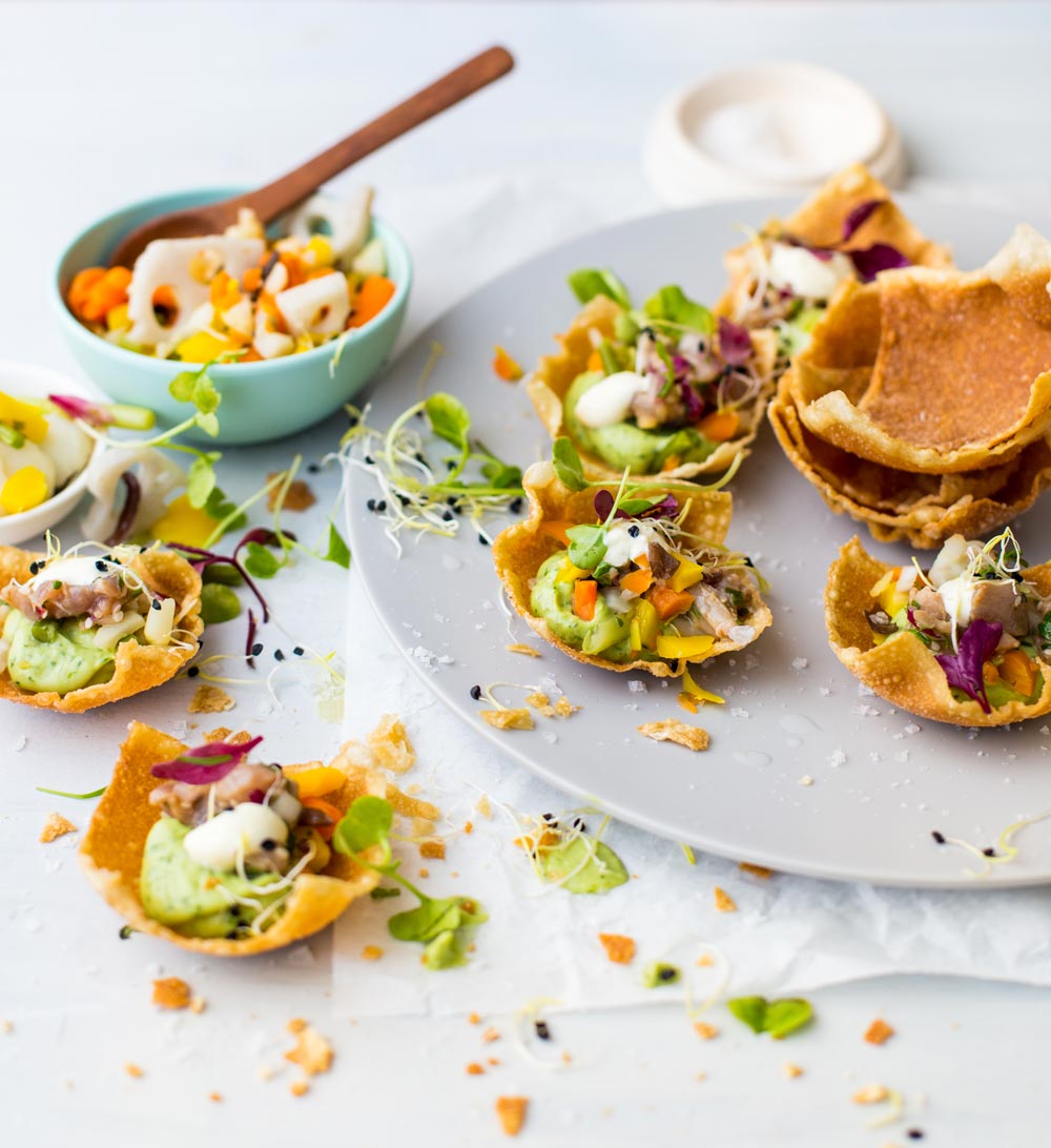 Wonton-Cups-with-Tuna-Tartare