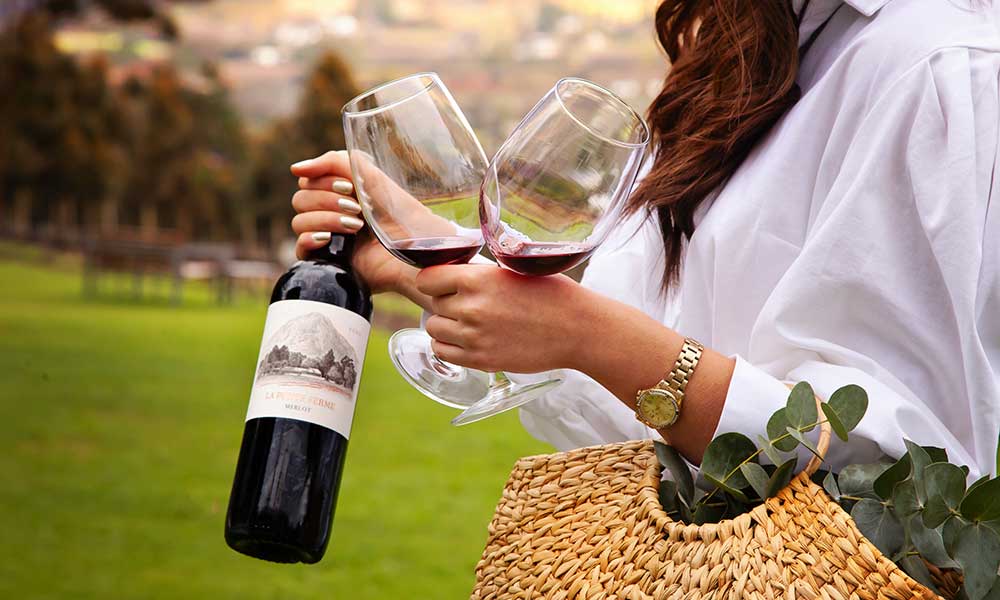 La-Petite-Wine-and-Lifestyle-(wine)