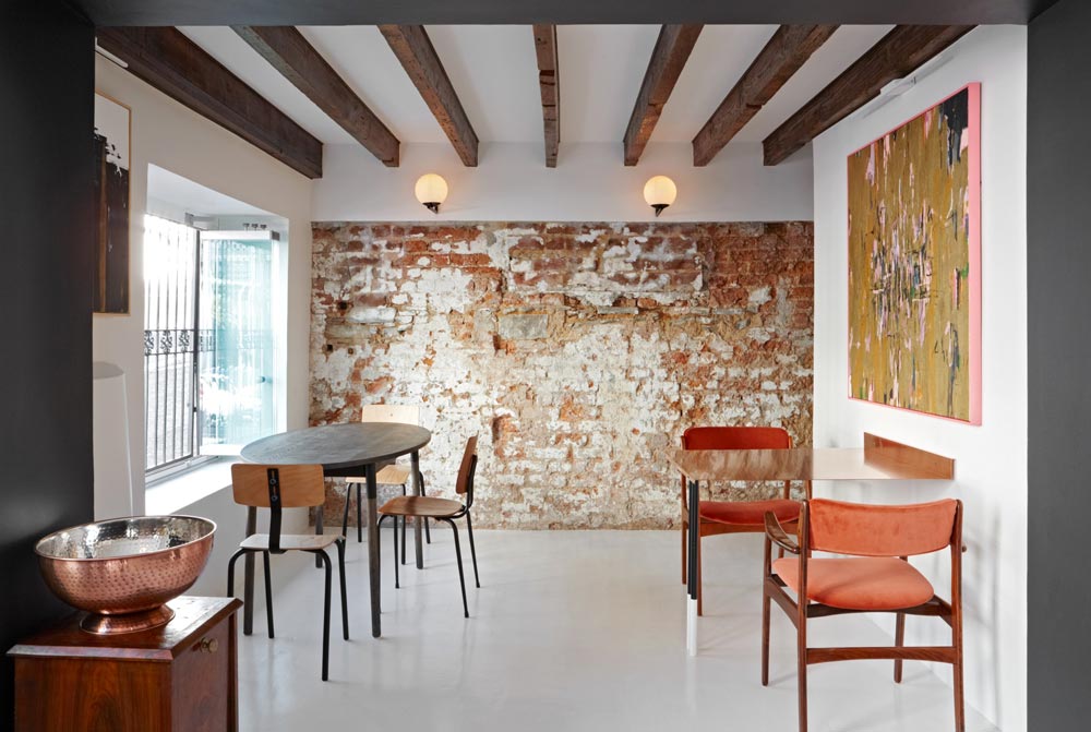 Restaurants with beautiful interiors