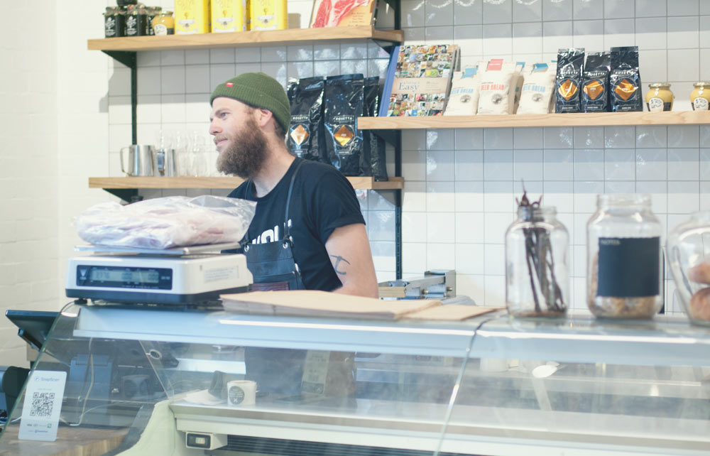 Frankie Fenner Moves To Woodstock