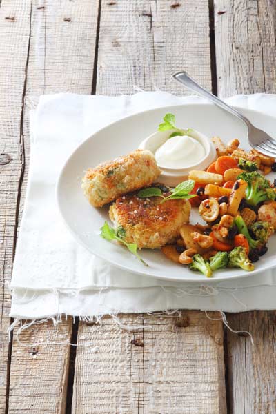 healthy fish recipes -crumbed-salmon-fish-cakes-cashew-vegetable-stir-fry