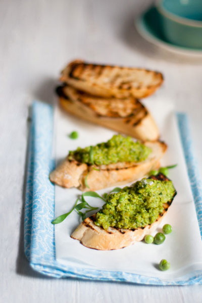 Reduce Food Waste Minted Pea Crostini