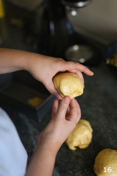 baking brioche