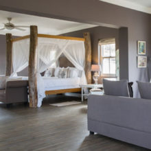 White-water-Lodge