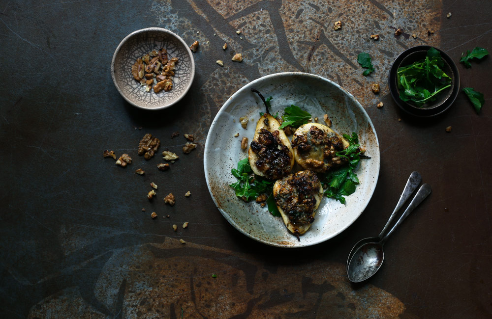 Cheese Recipes Roasted Pears & Blue Cheese with Walnuts