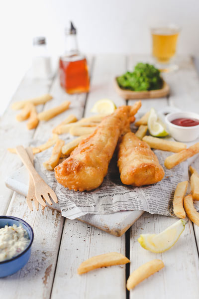 healthy fish recipes - fish-and-chips-with-mushy-peas-and-tartare-sauce