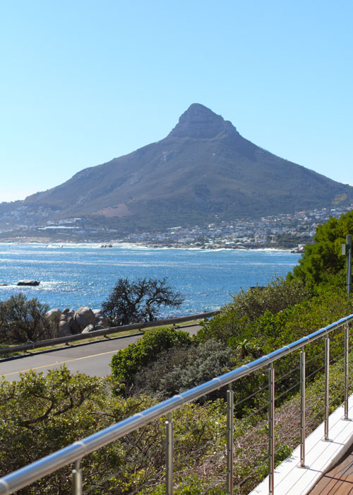 12 Apostles