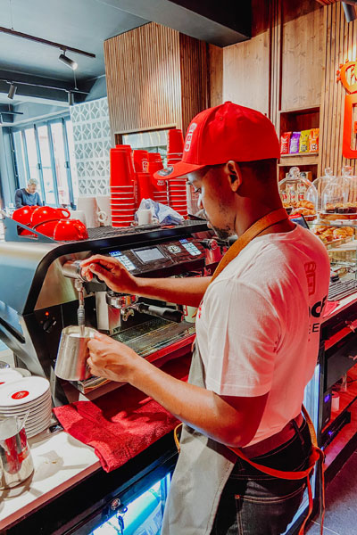 majimbo vibes vida e caffe