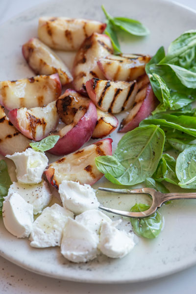 summer menu peaches