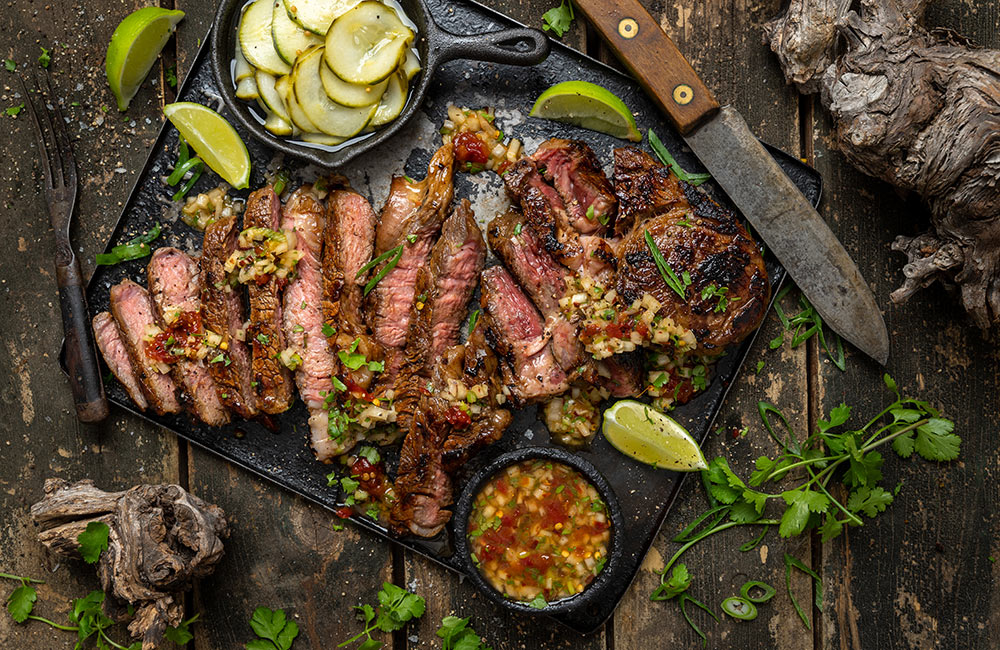 Leatherman_Crying-Tiger-Beef-Steak